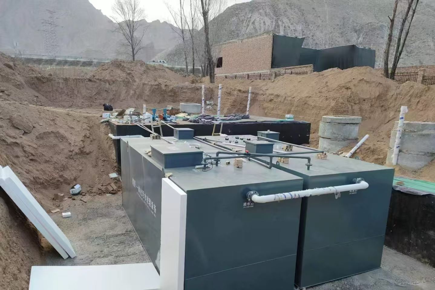 东方一体化污水处理设备